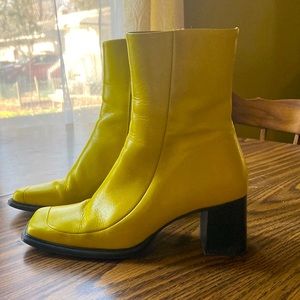 ASOS DESIGN Roberta premium leather square toe boots in lime